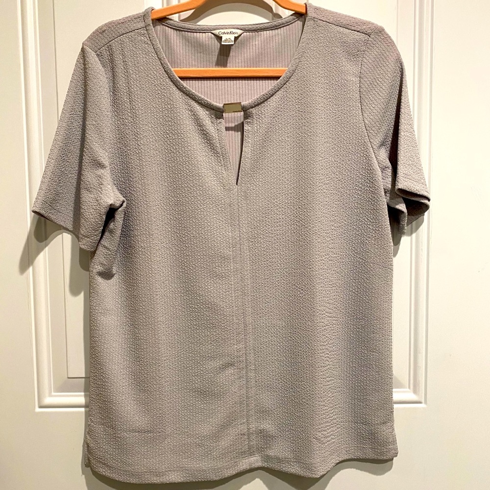 Calvin Klein keyhole knit top